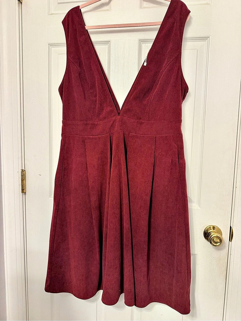 Burgundy V-Neck Mini Dress New, NEVER WORN
